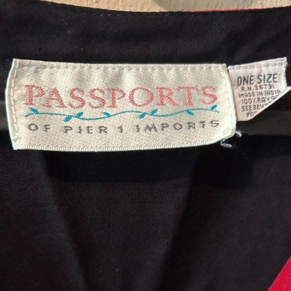 Appliqué flowers/leaves intricate designed one size rayon v-neck six-button vest - Picture 3 of 5